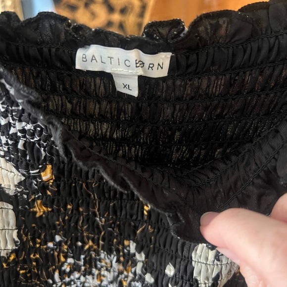 Baltic Born Fabian Jacquard Black Floral Midi Dress - Picture 4 of 5